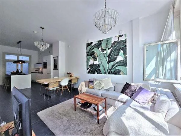 Foto van de Appartement gelegen aan de Oudezijds Voorburgwal in Amsterdam