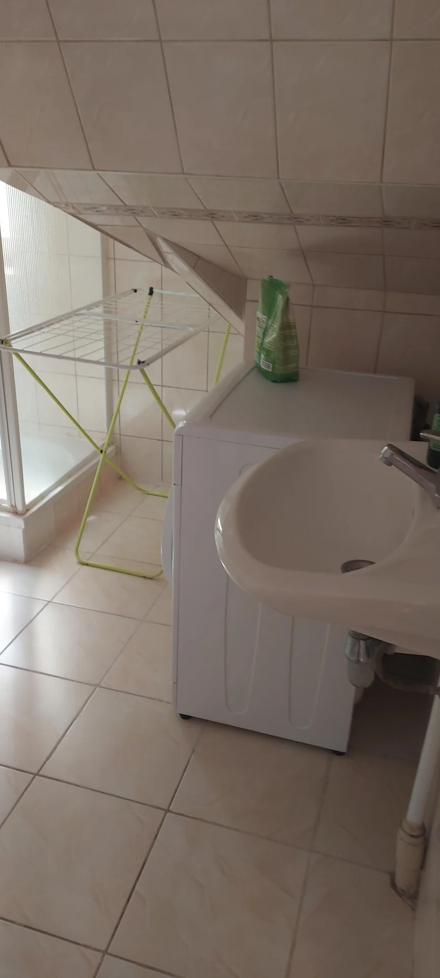 Foto van de Kamer gelegen aan de Schelfhoutstraat in Den Haag