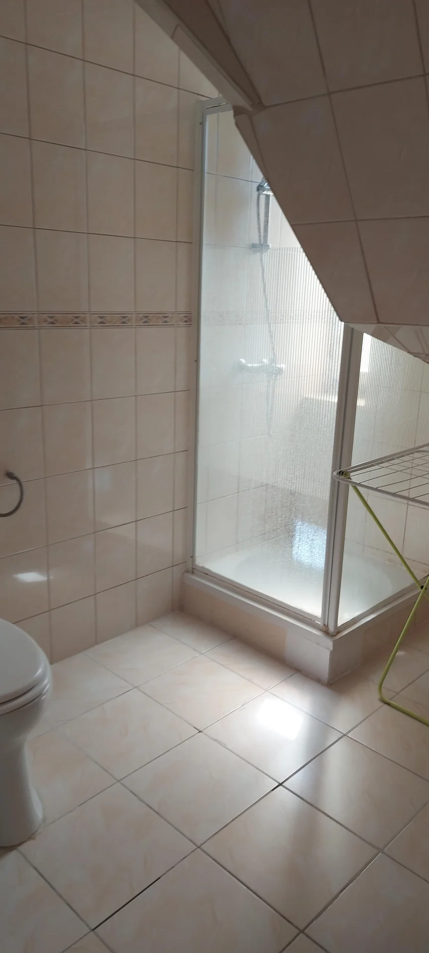 Foto van de Kamer gelegen aan de Schelfhoutstraat in Den Haag