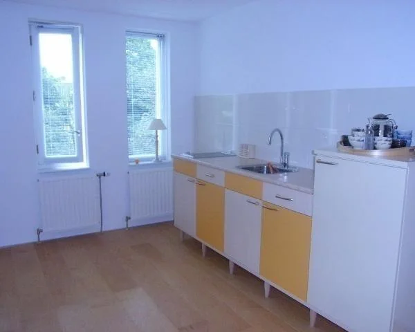 Foto van de Kamer gelegen aan de Surinamestraat in Groningen