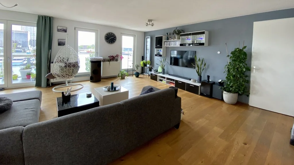 Foto van de Appartement gelegen aan de Maashavenstraat in Rotterdam