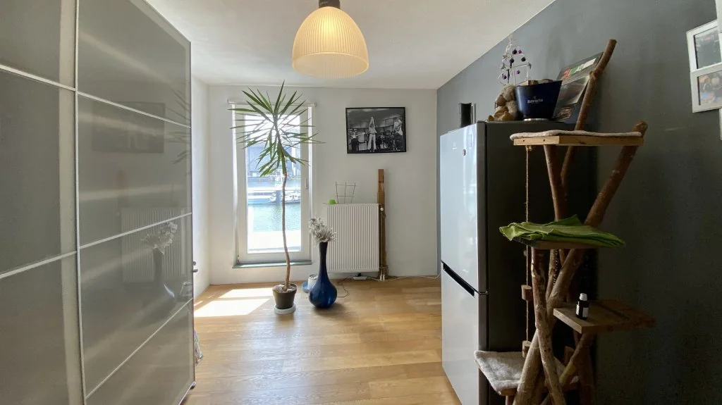 Foto van de Appartement gelegen aan de Maashavenstraat in Rotterdam