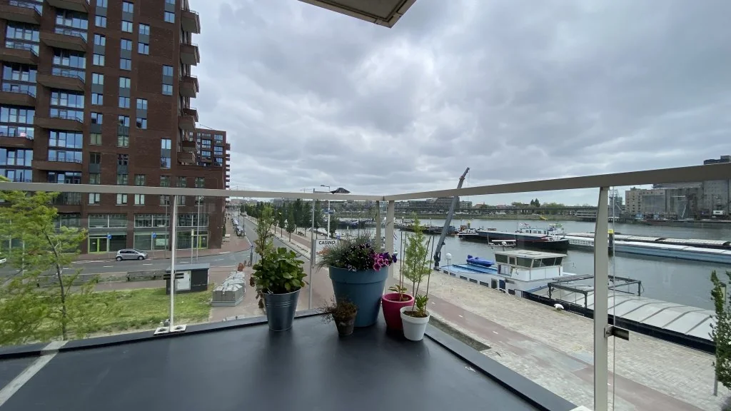 Foto van de Appartement gelegen aan de Maashavenstraat in Rotterdam