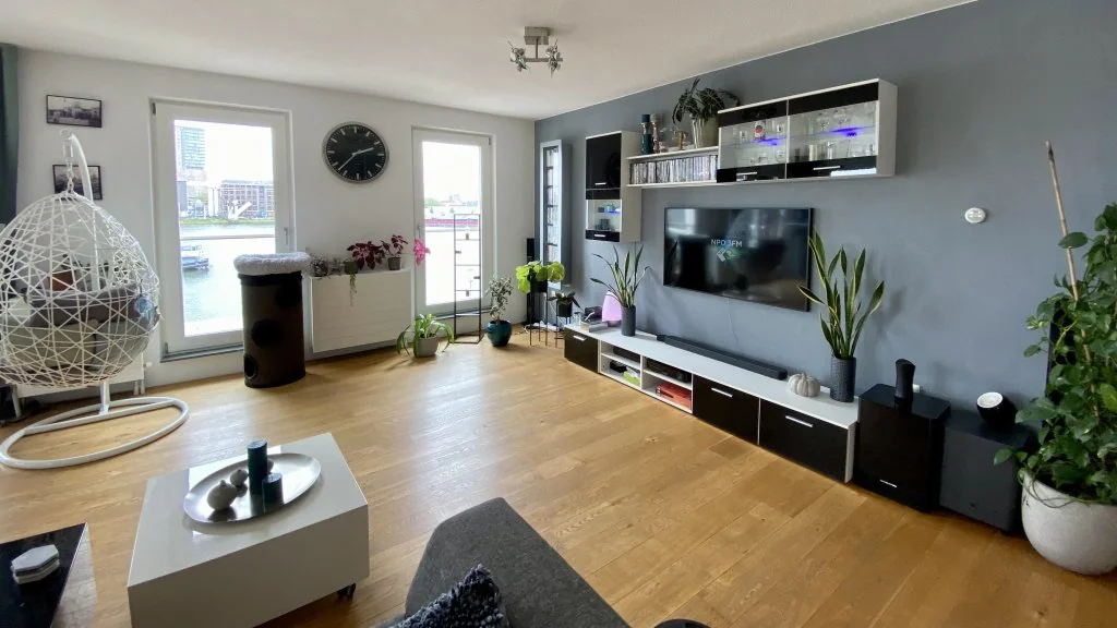 Foto van de Appartement gelegen aan de Maashavenstraat in Rotterdam