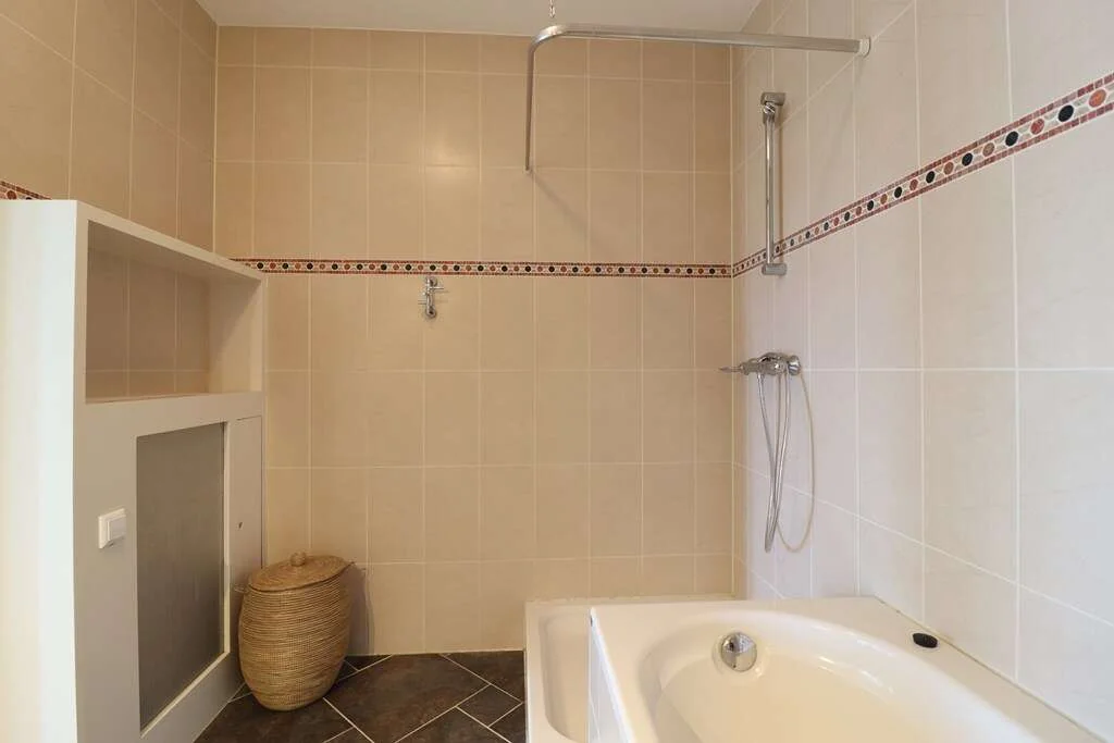 Foto van de Appartement gelegen aan de Eva Besnyöstraat in Amsterdam