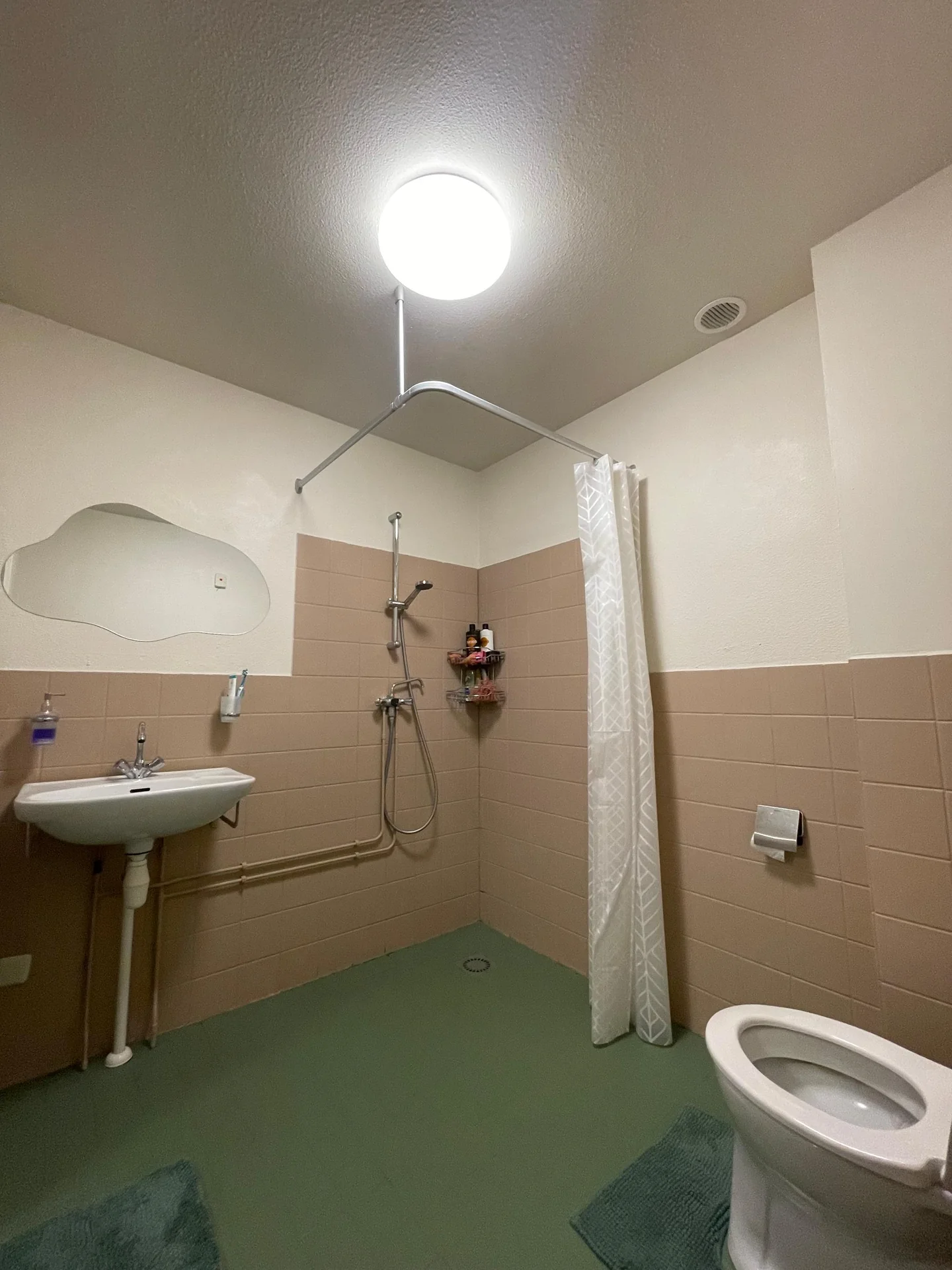 Foto van de Kamer gelegen aan de Tilburgstraat in Almere