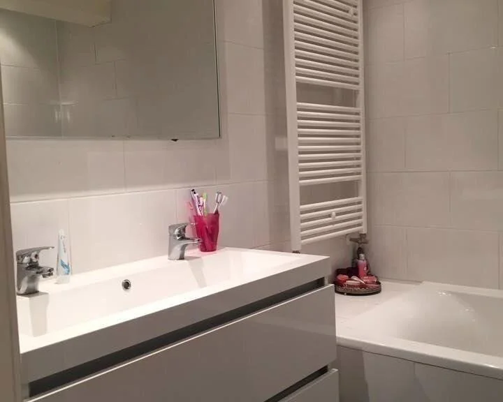 Foto van de Kamer gelegen aan de Prins Hendrikkade in Amsterdam