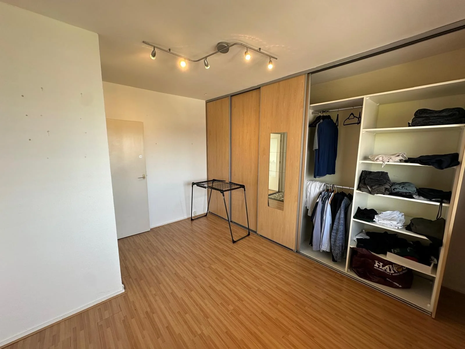 Foto van de Kamer gelegen aan de Hendrik Tollensstraat in Delft