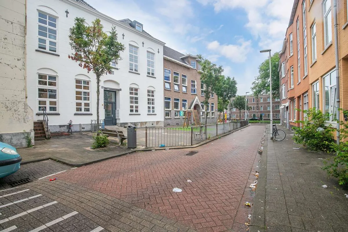 Foto van de Appartement gelegen aan de Zwederstraat in Rotterdam