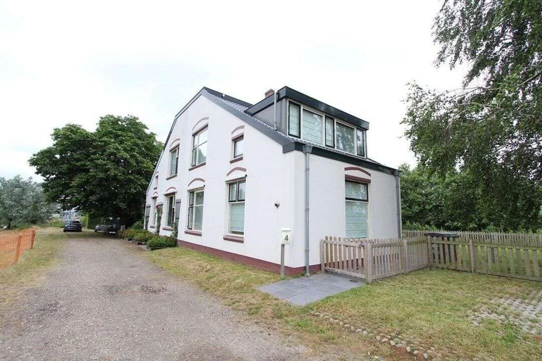 Foto van de Appartement gelegen aan de J.C. van Hattumweg in Amstelveen