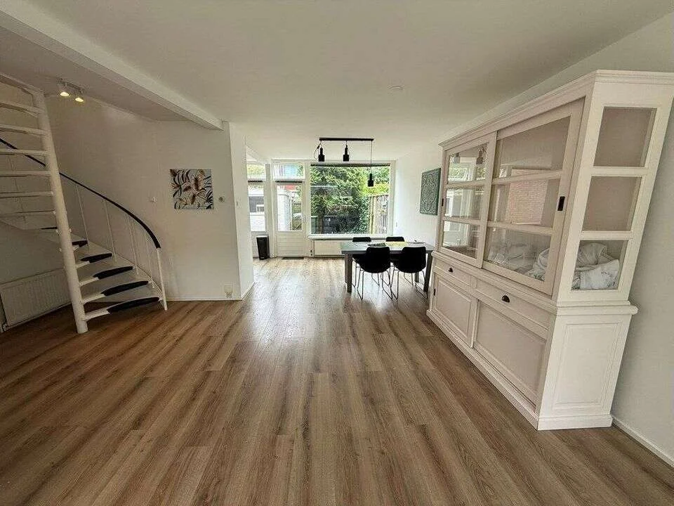 Foto van de Appartement gelegen aan de Burgemeester Haspelslaan in Amstelveen