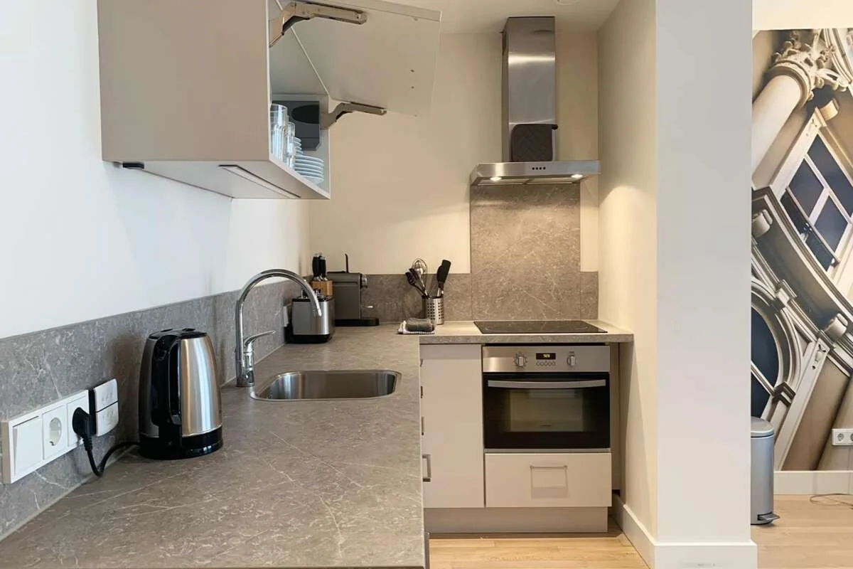 Foto van de Appartement gelegen aan de Laan Copes van Cattenburch in Den Haag