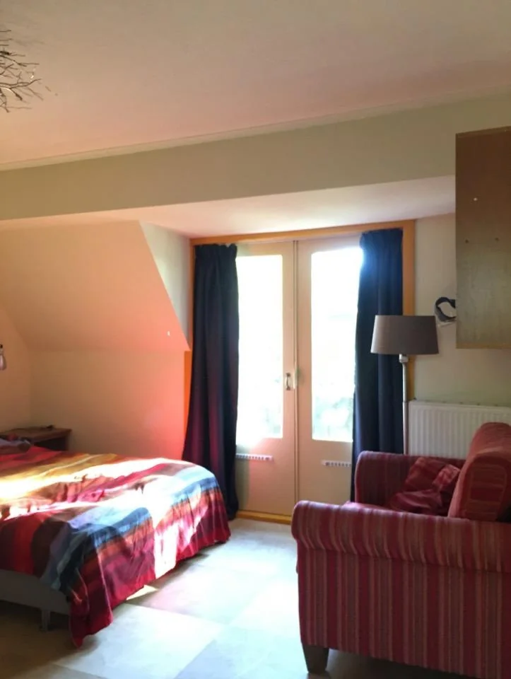 Foto van de Kamer gelegen aan de Ringdijk in Rotterdam