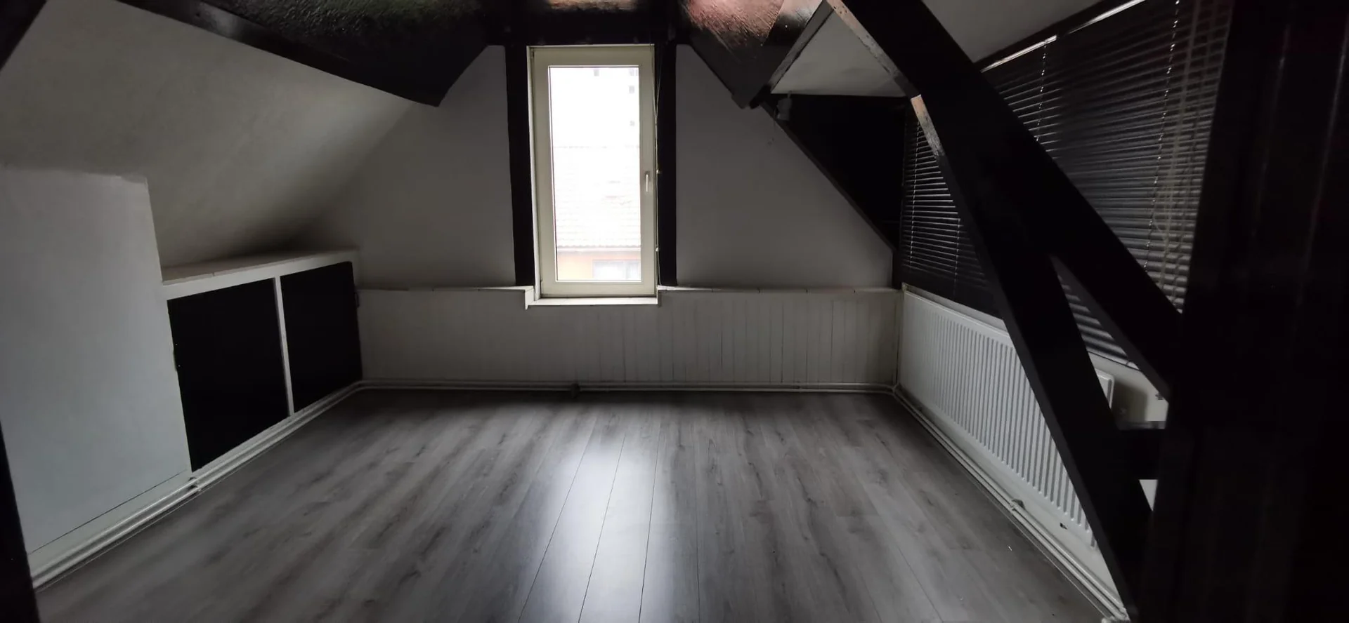 Foto van de Kamer gelegen aan de Sikkelstraat in Rotterdam