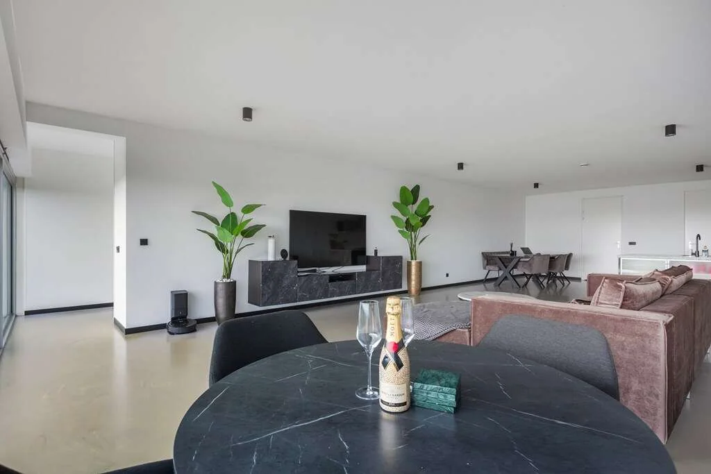 Foto van de Appartement gelegen aan de Jan van Zutphenstraat in Amsterdam