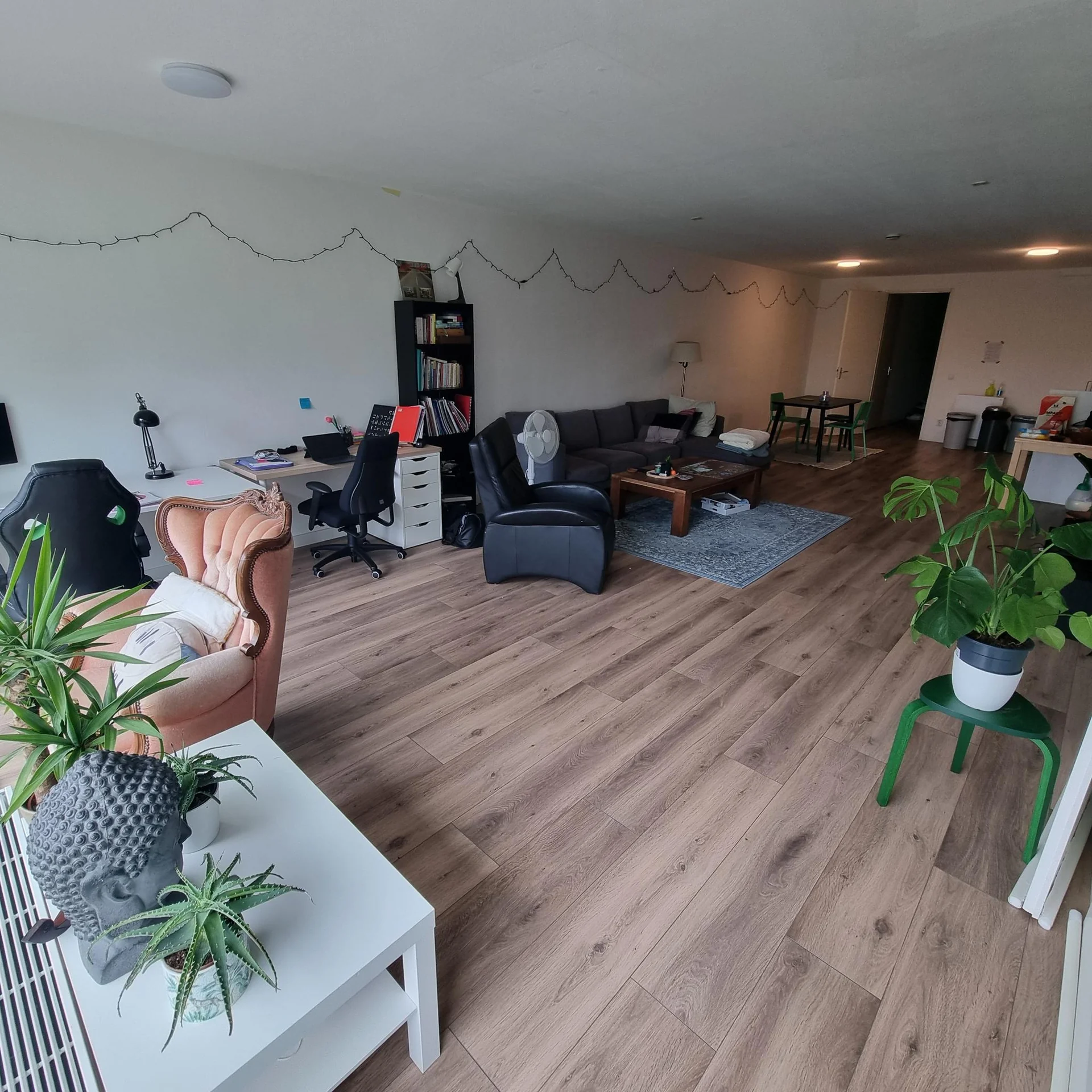 Foto van de Kamer gelegen aan de Jan van Zutphenstraat in Amsterdam