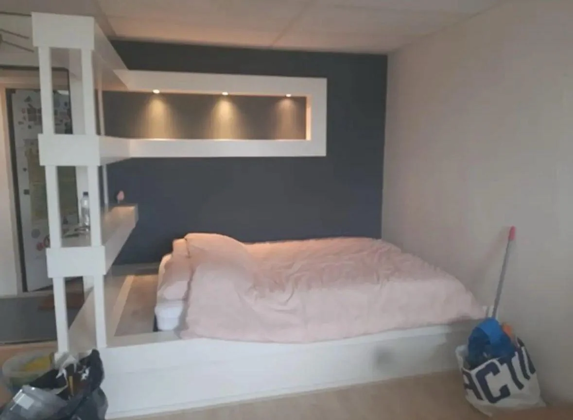 Foto van de Kamer gelegen aan de E. du Perronlaan in Delft
