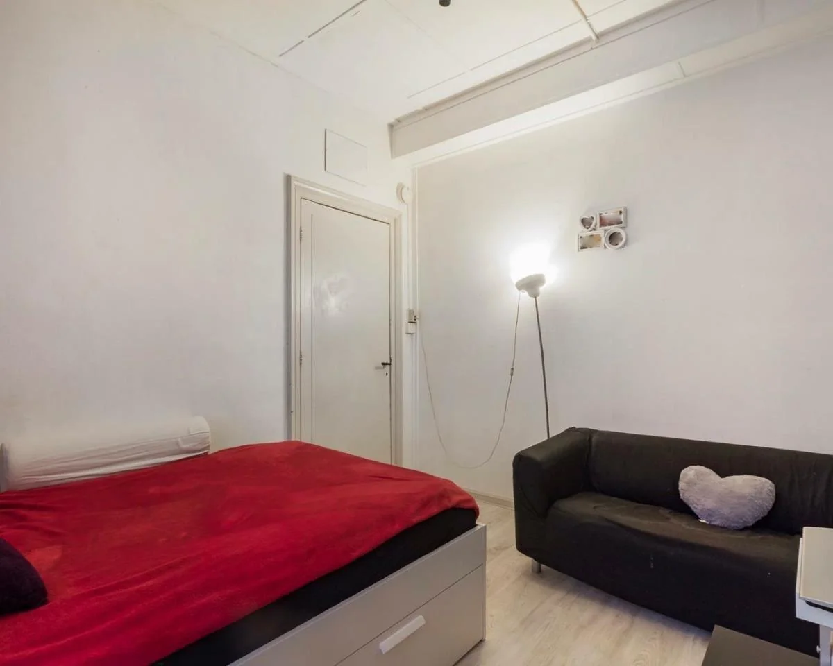 Foto van de Kamer gelegen aan de Spoordijk in Oosterhout