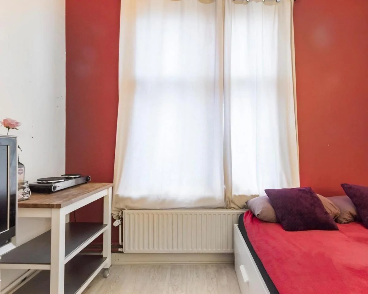 Foto van de Kamer gelegen aan de Spoordijk in Oosterhout