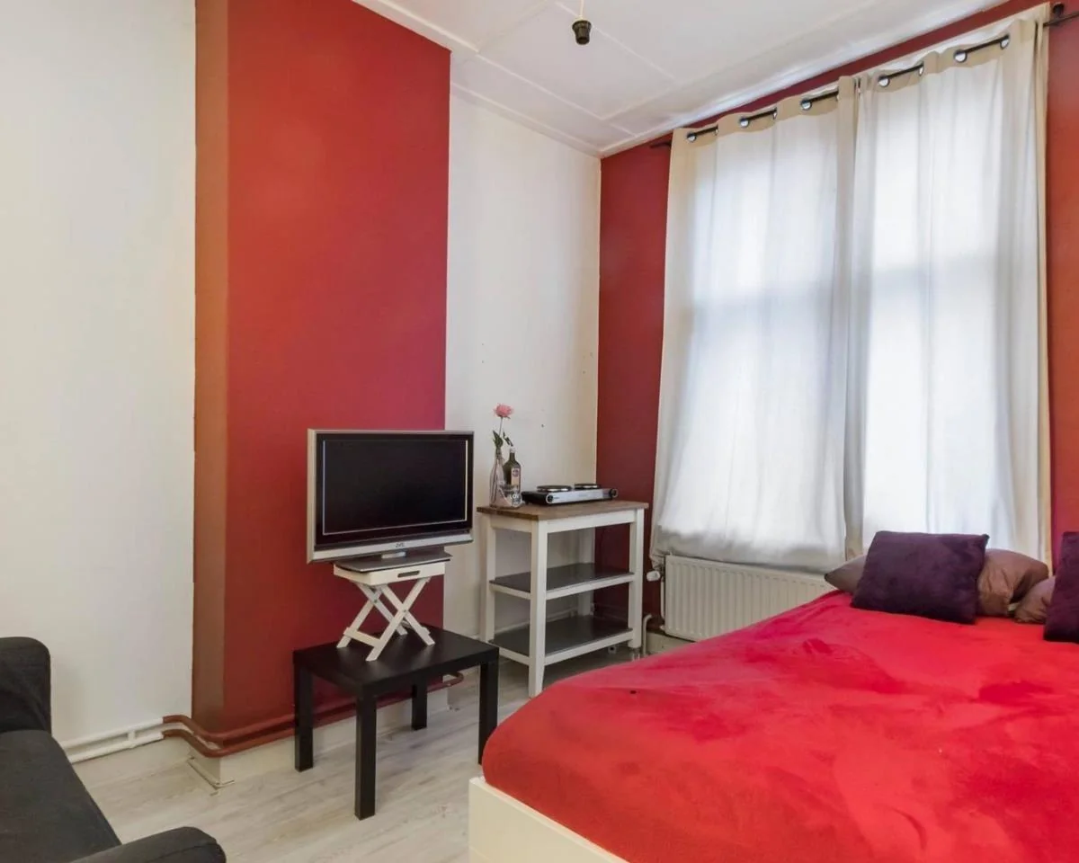 Foto van de Kamer gelegen aan de Spoordijk in Oosterhout