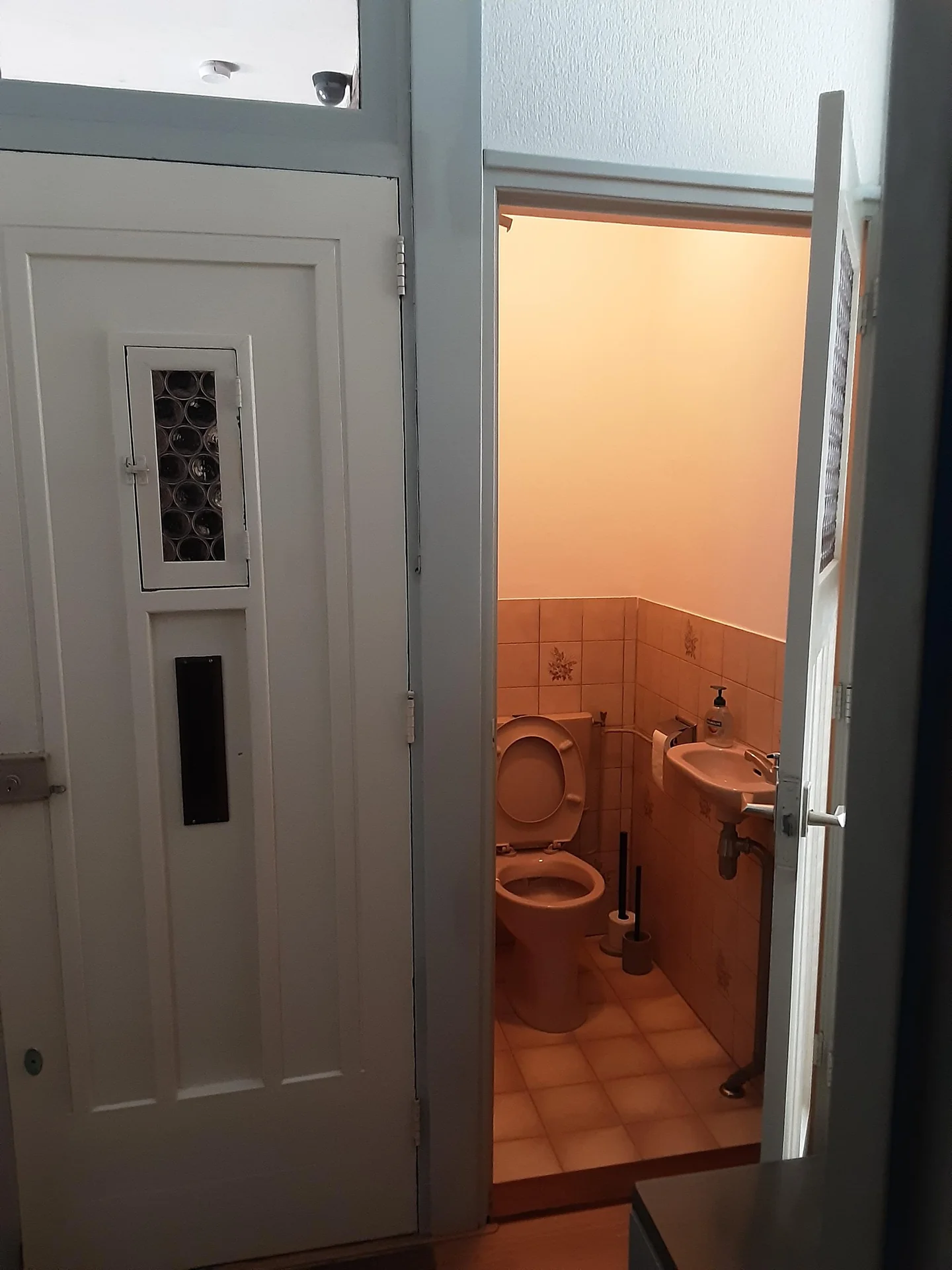 Foto van de Appartement gelegen aan de J A Alberdingk Thijmstraat in Schiedam