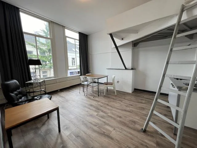 Foto van de Kamer gelegen aan de van Welderenstraat in Nijmegen