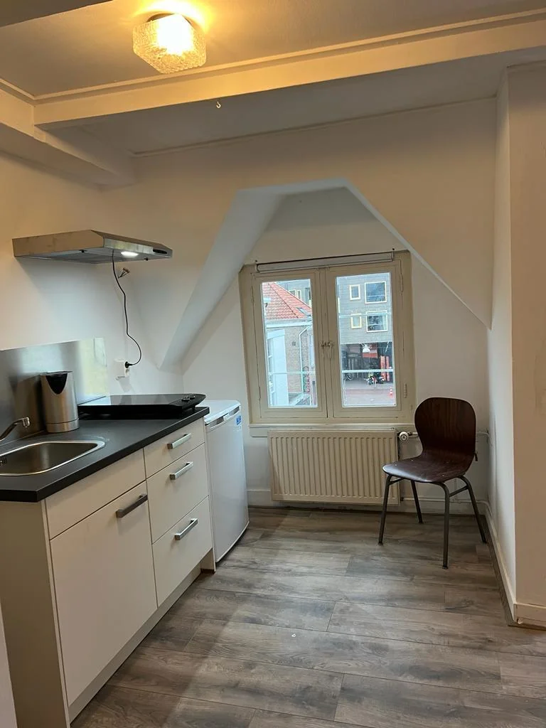 Foto van de Kamer gelegen aan de van Welderenstraat in Nijmegen