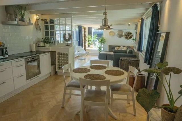 Foto van de Appartement gelegen aan de Da Costakade in Amsterdam