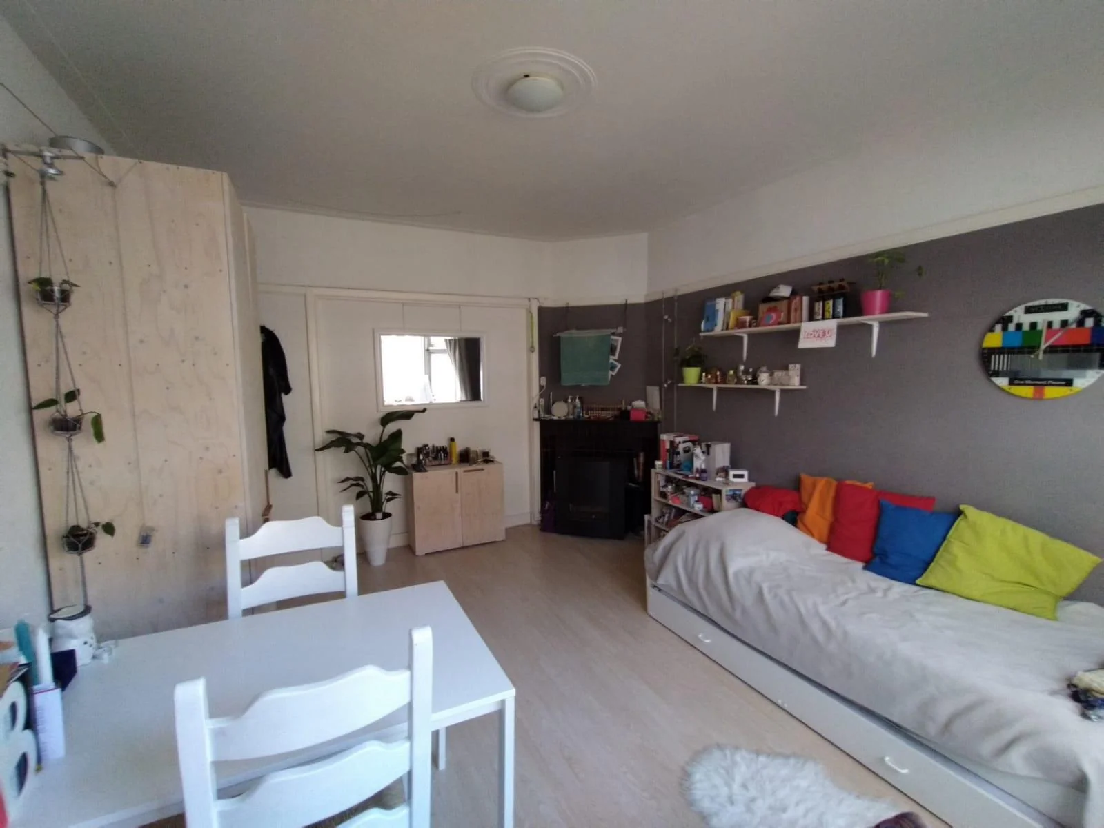 Foto van de Kamer gelegen aan de Dorus Rijkersstraat in Groningen