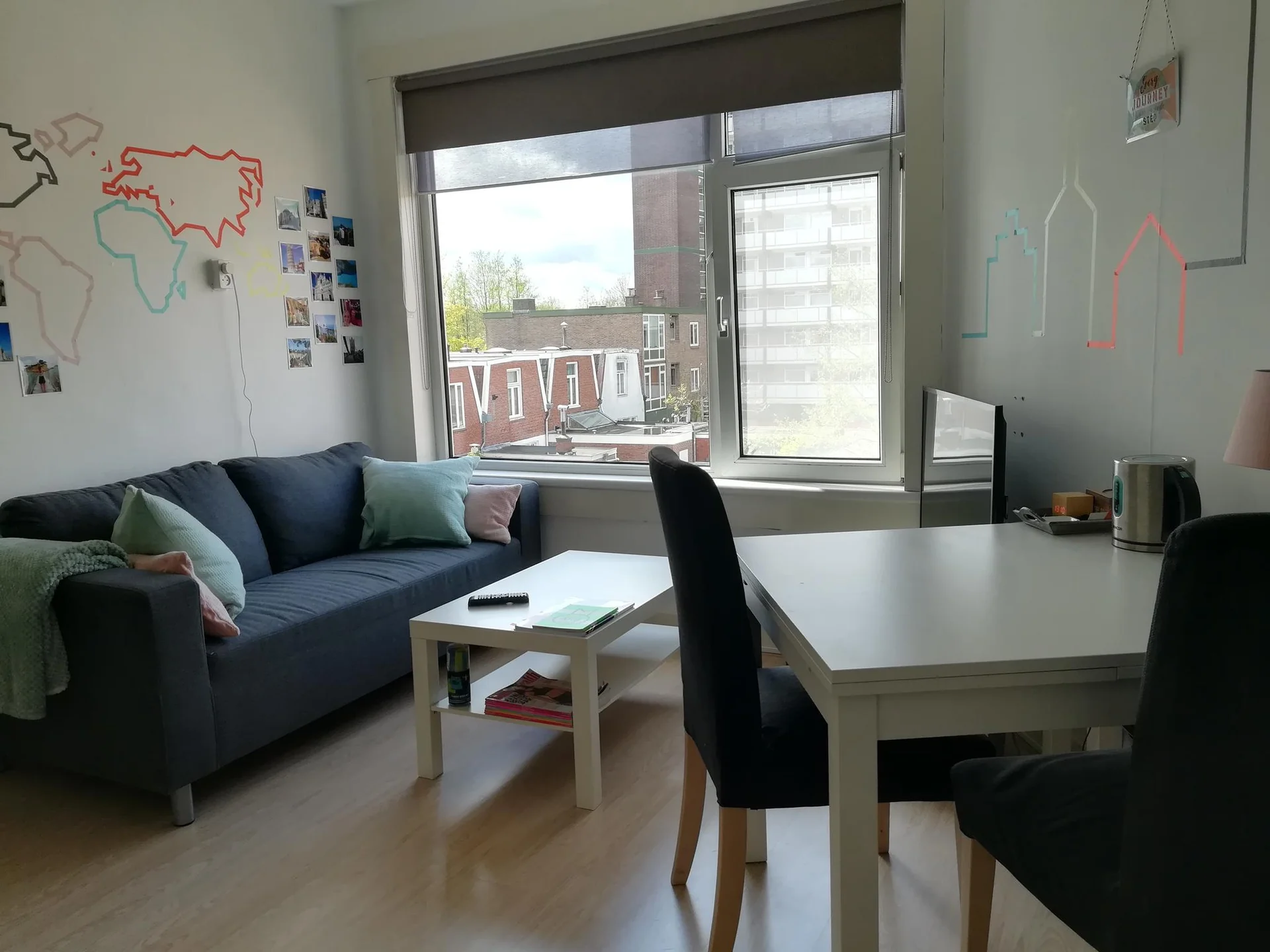 Foto van de Kamer gelegen aan de Dorus Rijkersstraat in Groningen