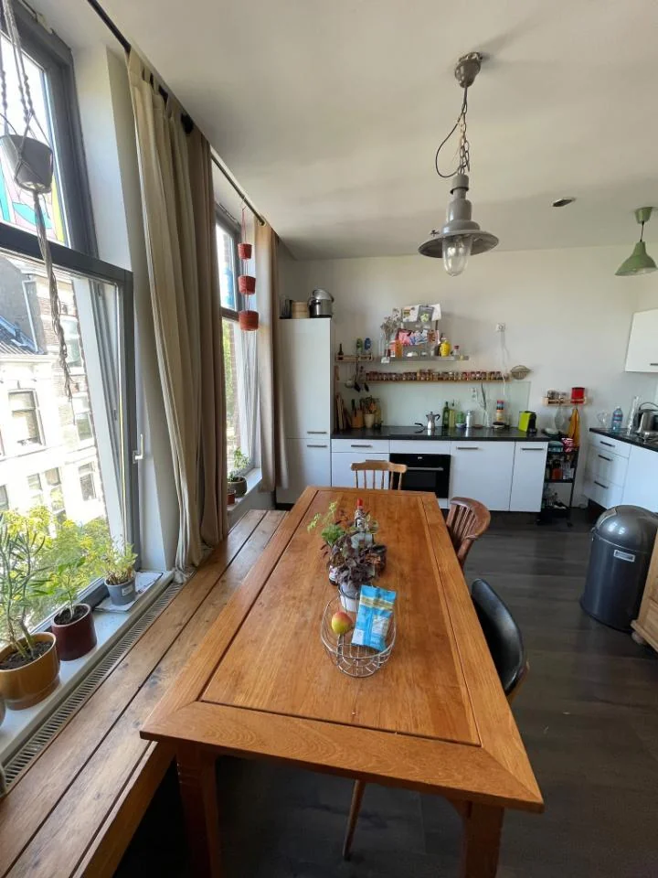 Foto van de Kamer gelegen aan de Volmarijnstraat in Rotterdam
