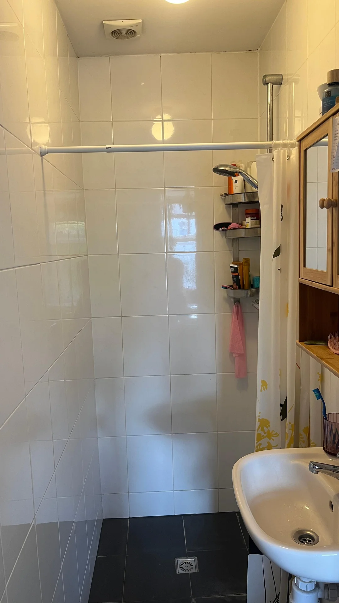 Foto van de Kamer gelegen aan de Quellijnstraat in Amsterdam