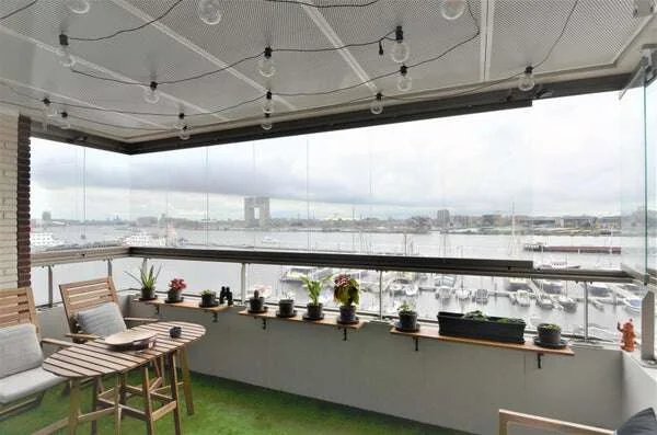 Foto van de Appartement gelegen aan de Werfkade in Amsterdam