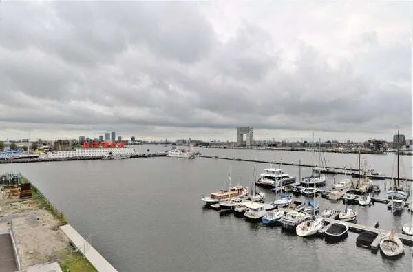 Foto van de Appartement gelegen aan de Werfkade in Amsterdam