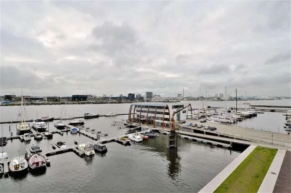 Foto van de Appartement gelegen aan de Werfkade in Amsterdam