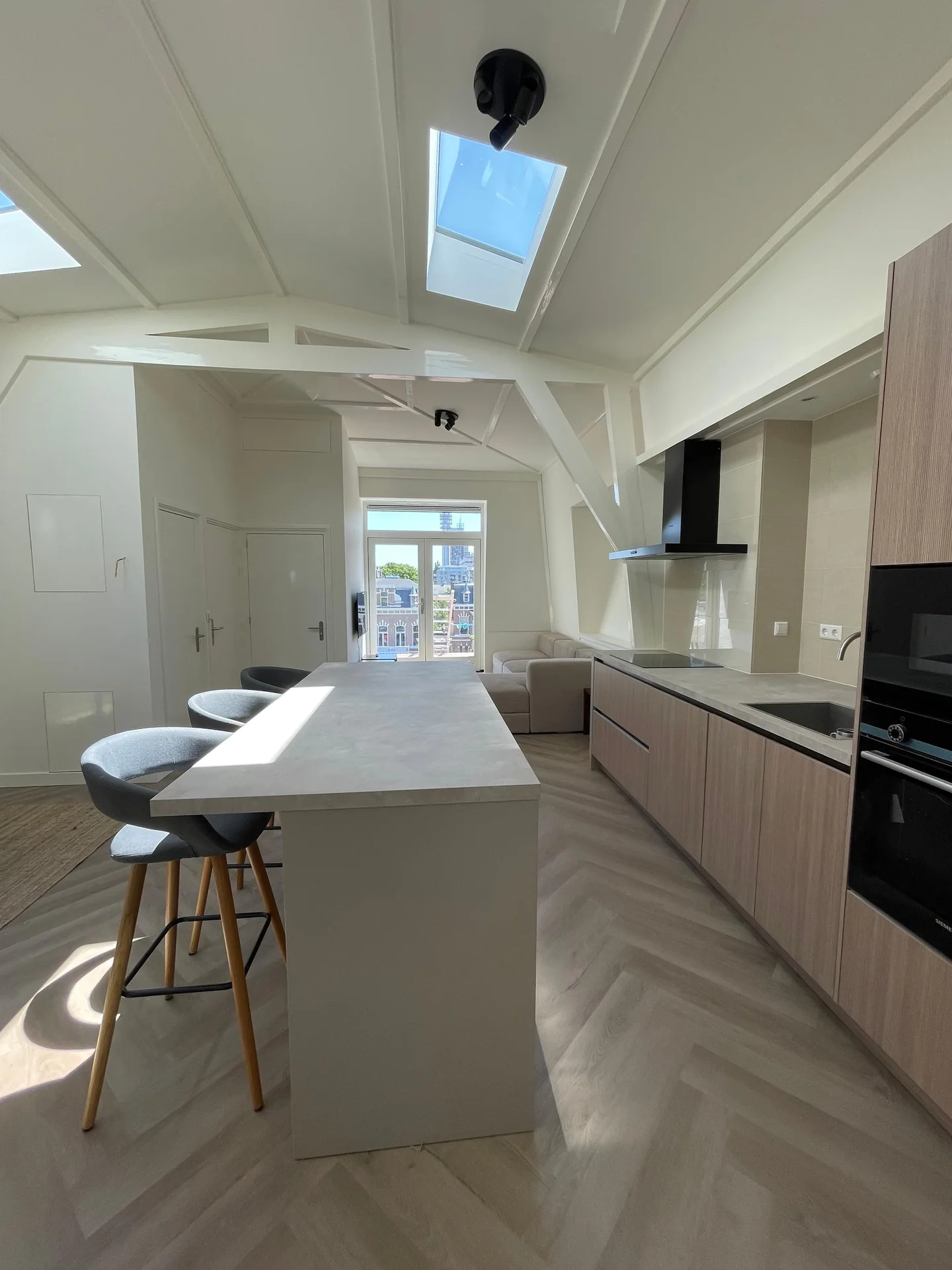 Foto van de Appartement gelegen aan de Emmapark in Den Haag