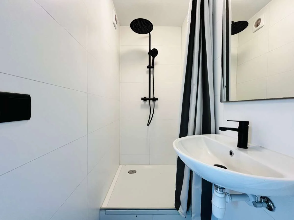 Foto van de Appartement gelegen aan de Burgemeester Van Haarenlaan in Schiedam