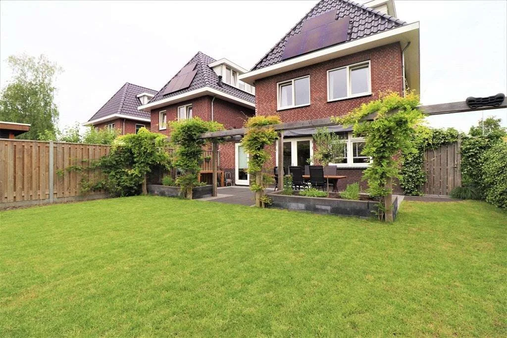 Foto van de Appartement gelegen aan de Benedenrijweg in Rotterdam
