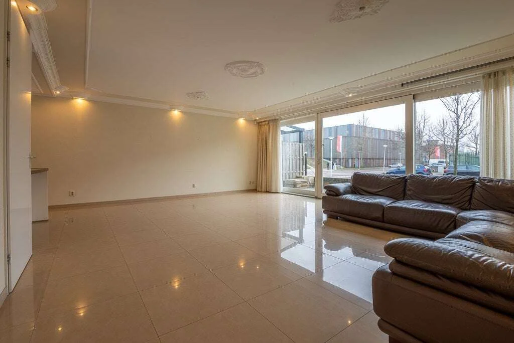Foto van de Appartement gelegen aan de Eliza van Calcarstraat in Amsterdam