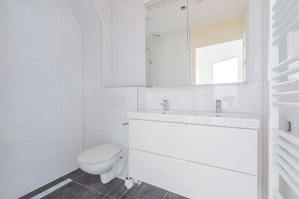 Foto van de Appartement gelegen aan de Paramaribostraat in Amsterdam