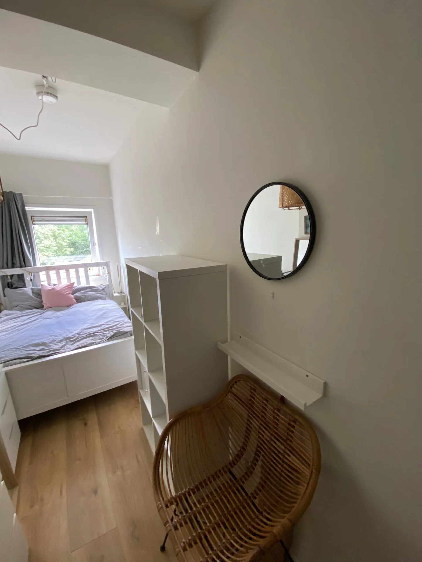 Foto van de Kamer gelegen aan de Delftsestraatweg in Delfgauw