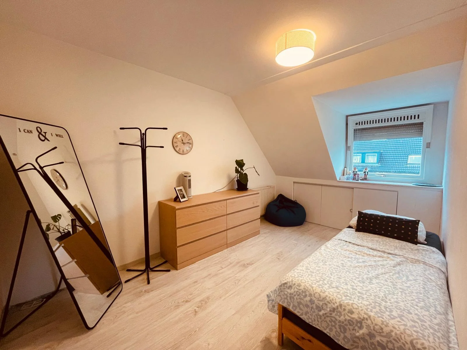 Foto van de Kamer gelegen aan de Zuidpooldreef in Utrecht