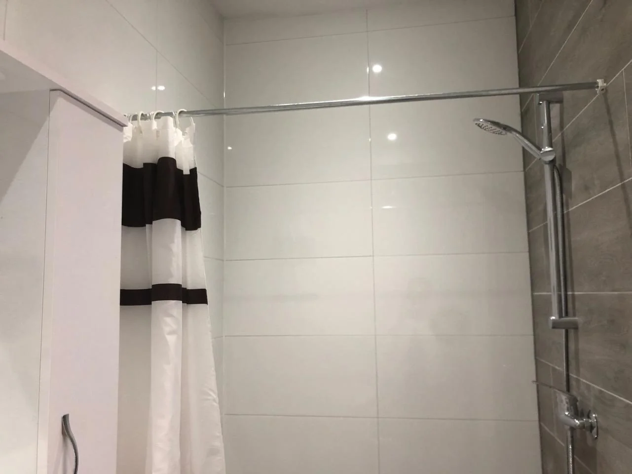Foto van de Studio gelegen aan de Mathenesserweg in Rotterdam