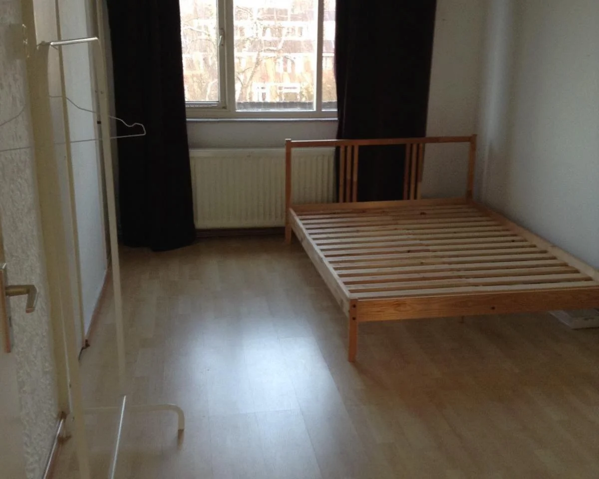 Foto van de Kamer gelegen aan de Van Houtenlaan in Groningen