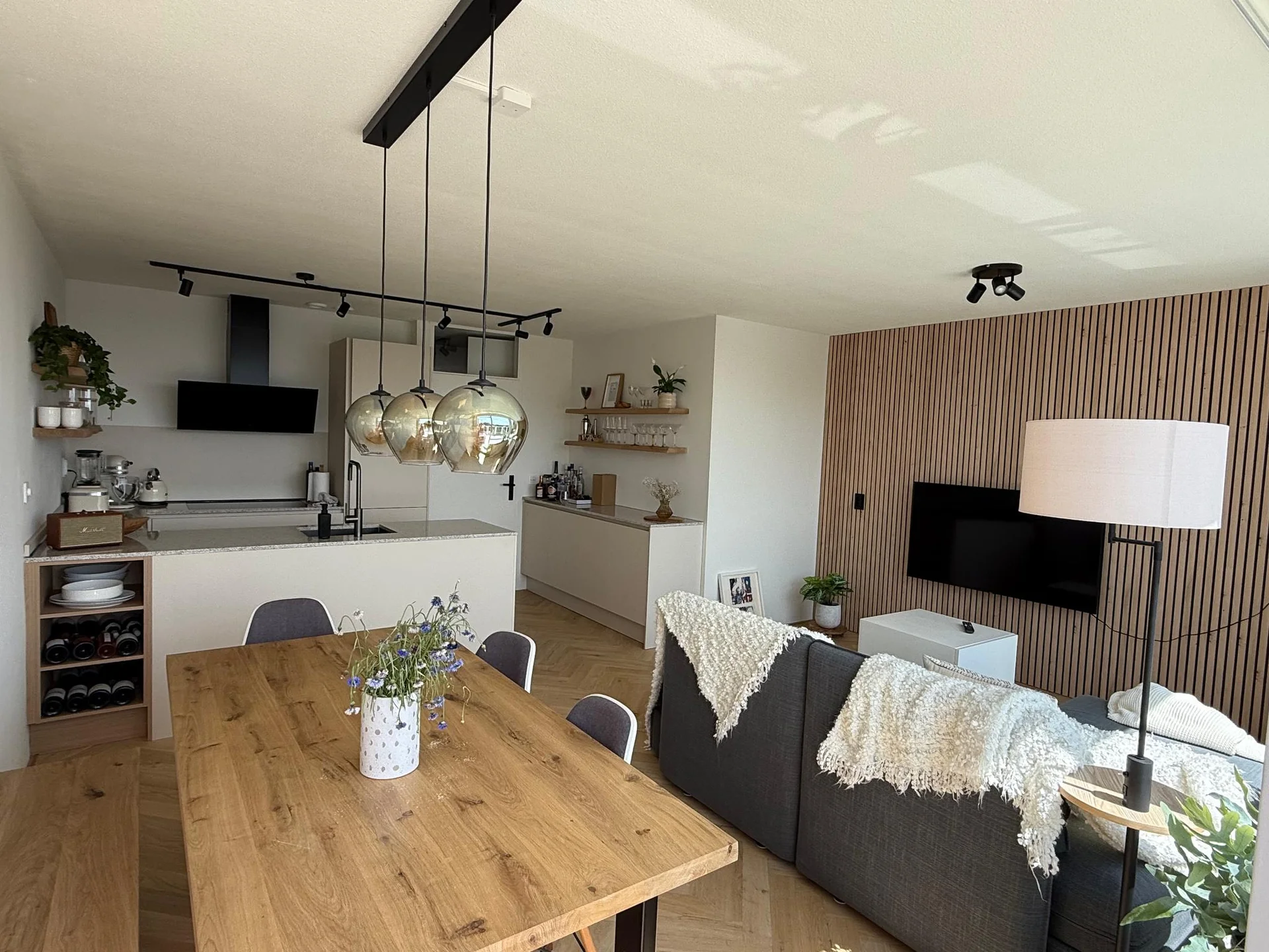 Foto van de Kamer gelegen aan de Admiraliteitskade in Rotterdam