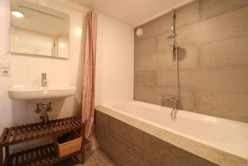 Foto van de Appartement gelegen aan de Karthuizersdwarsstraat in Amsterdam