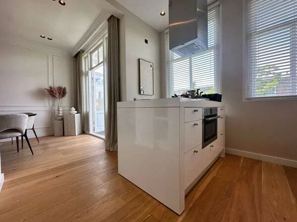 Foto van de Appartement gelegen aan de Busken Huetstraat in Amsterdam