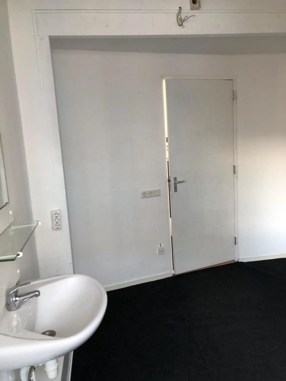 Foto van de Kamer gelegen aan de Hardewikerstraat in Groningen