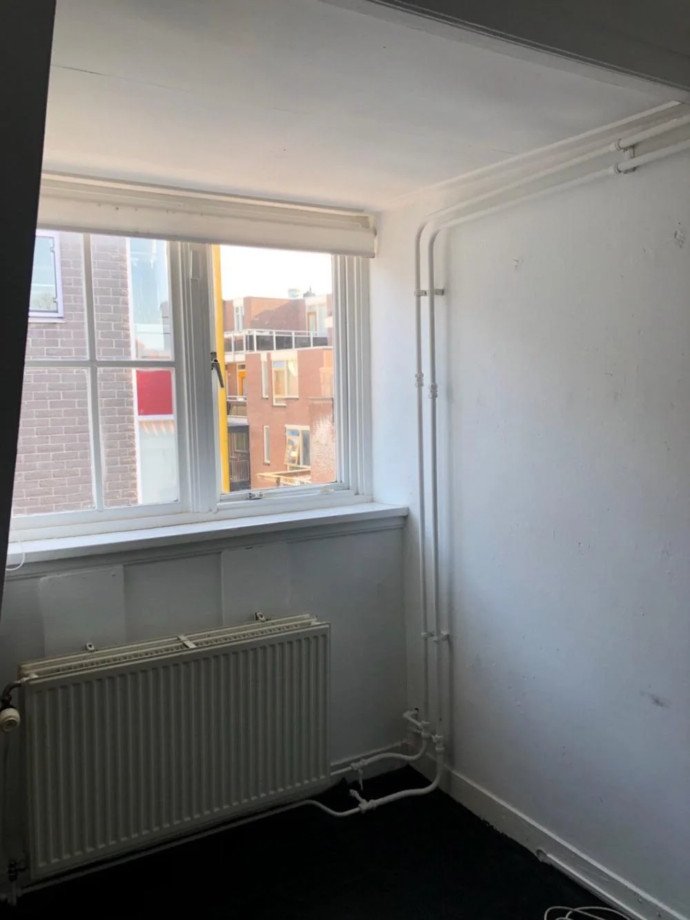 Foto van de Kamer gelegen aan de Hardewikerstraat in Groningen
