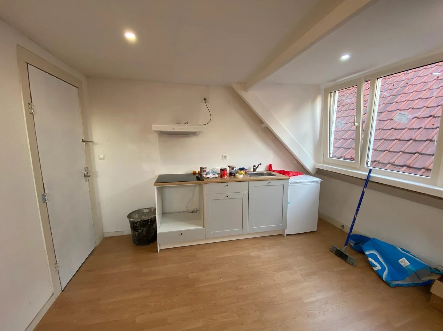 Foto van de Studio gelegen aan de Mathenesserweg in Rotterdam